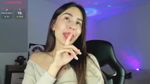 Snapshot of rosalion chatting on November 2025 02:39:02 AM Kerry online show from November 2025 02:39:02 AM