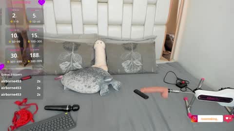 Snapshot of rosannaking chatting on January 2025 04:54:01 AM Aleja online show from January 2025 04:54:01 AM