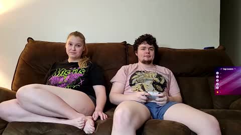 Snapshot of rose__g0ld chatting on February 2025 03:31:02 AM rose__g0ld online show from February 2025 03:31:02 AM