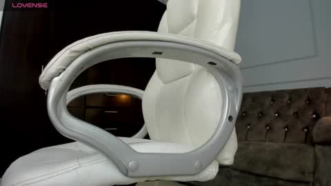 rose__monroe online show from June 2026 07:51:01 PM