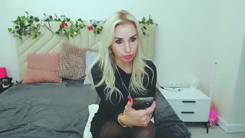 rose  shine online show from September 2025 10:08:01 AM