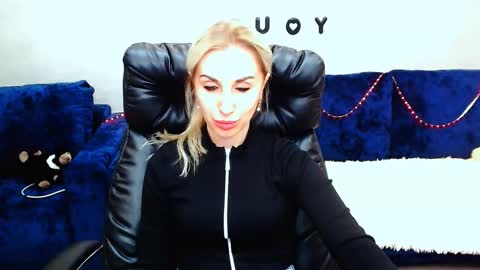 rose  shine online show from November 2025 11:52:02 AM