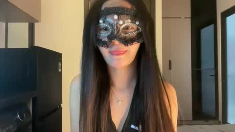 rose_ah online show from May 2026 06:40:01 AM