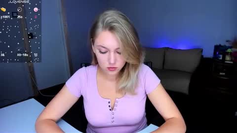 Snapshot of rose_brooks chatting on September 2025 07:41:02 PM Rose but u can call me princess online show from September 2025 07:41:02 PM
