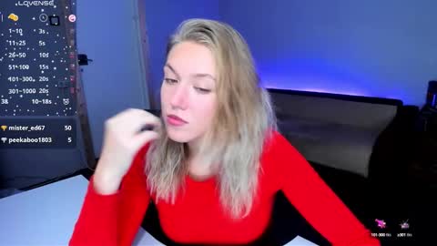 Snapshot of rose_brooks chatting on October 2025 09:12:02 PM Rose but u can call me princess online show from October 2025 09:12:02 PM