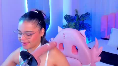 Snapshot of rose_jener06 chatting on June 2026 12:14:01 AM rose_jener06 online show from June 2026 12:14:01 AM