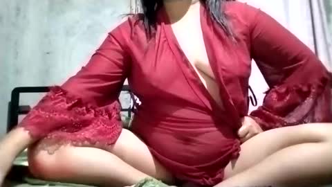 rose_marie2025 online show from December 2025 11:40:02 AM