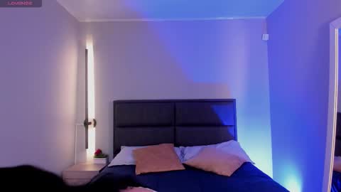 Rose online show from October 2025 12:27:02 PM