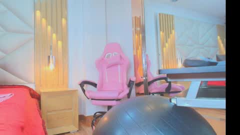        online show from November 2025 03:27:01 AM