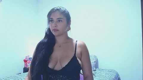 rose_towers4 online show from May 2026 10:07:01 PM