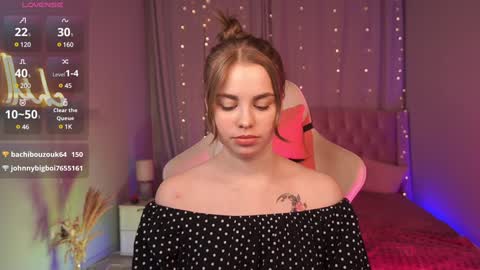 Snapshot of roseallan chatting on February 2025 08:01:01 AM Rose online show from February 2025 08:01:01 AM