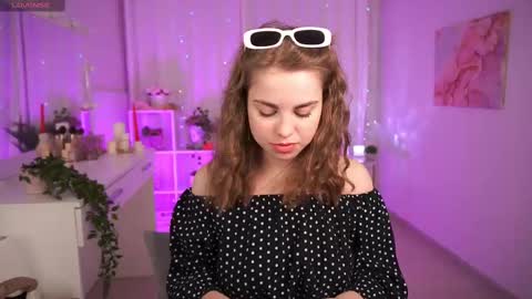 Snapshot of roseallan chatting on February 2025 06:06:02 AM Rose online show from February 2025 06:06:02 AM