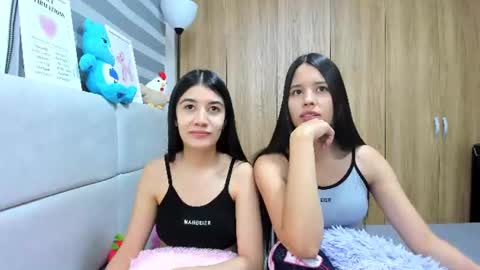 Rose y Miah online show from June 2026 05:54:01 AM