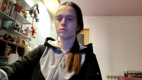 Sophie online show from February 2026 10:20:02 AM