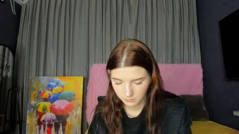 Snapshot of roseblanche2k chatting on November 2025 11:10:01 PM Florin online show from November 2025 11:10:01 PM