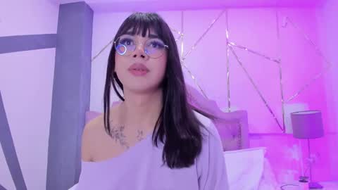 Rose online show from January 2025 03:40:02 PM