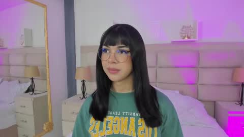 Rose online show from February 2025 12:52:02 PM