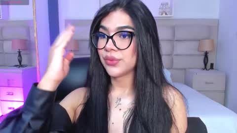 Rose online show from September 2025 01:24:01 PM