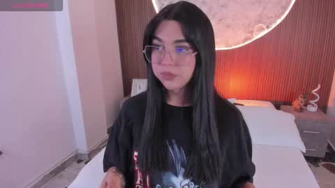 Rose online show from January 2026 01:27:02 PM