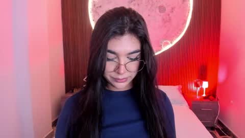 Rose online show from May 2026 02:33:02 PM