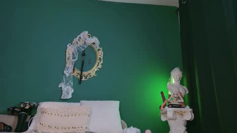 rosedelic online show from October 2025 03:43:02 AM