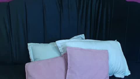 R O S E   S M I T H online show from February 2025 07:16:02 PM