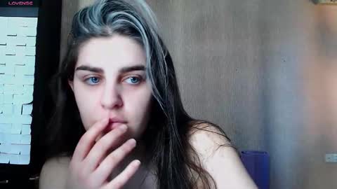 Rose online show from February 2026 10:22:02 AM