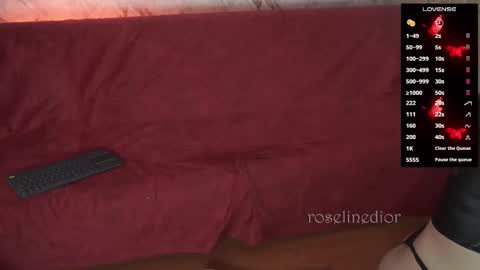 Lyla OF roselinedior online show from November 2025 01:45:02 PM