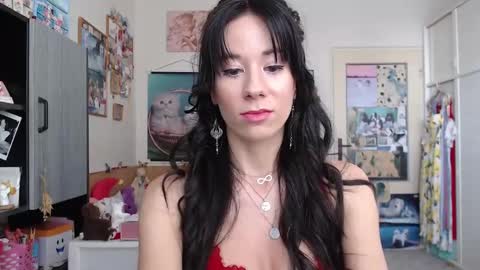 Snapshot of roselynsun chatting on February 2026 02:17:02 PM Rose online show from February 2026 02:17:02 PM