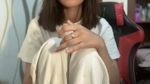 rosemae07 online show from May 2026 04:37:01 PM
