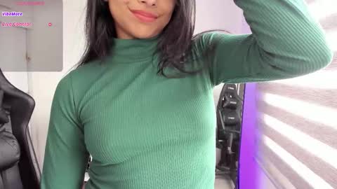 Snapshot of roseparis chatting on October 2025 02:40:02 PM Nat online show from October 2025 02:40:02 PM