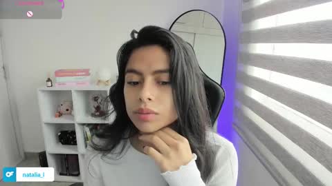 Snapshot of roseparis chatting on November 2025 02:50:02 PM Nat online show from November 2025 02:50:02 PM