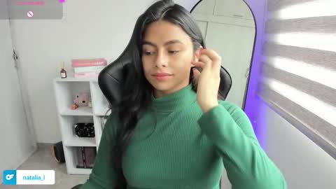 Snapshot of roseparis chatting on November 2025 02:49:02 PM Nat online show from November 2025 02:49:02 PM