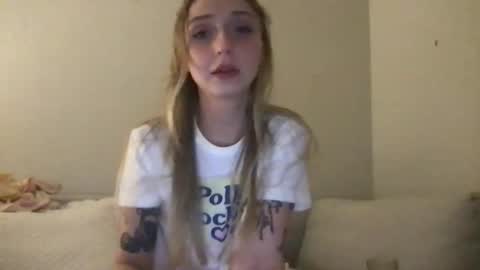 RosePuzzy69 online show from January 2026 07:46:01 AM