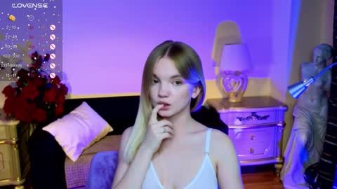 Sweety Kate online show from October 2025 12:25:01 PM