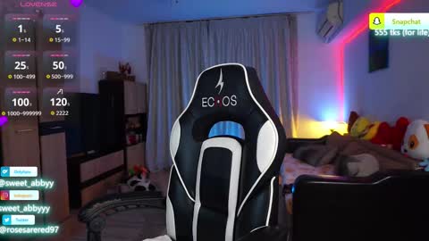 Snapshot of rosesarered97 chatting on October 2025 07:43:01 PM Abbygail online show from October 2025 07:43:01 PM