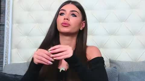 Gabriela online show from June 2026 05:49:02 AM