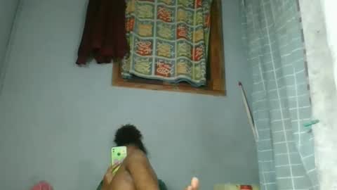 rosia22 online show from October 2025 07:55:01 PM