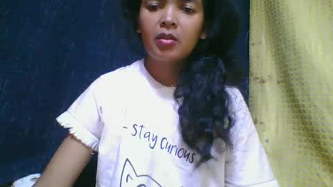 Snapshot of rosia685234 chatting on October 2025 07:06:01 AM rosia685234 online show from October 2025 07:06:01 AM