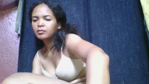 rosia685234 online show from December 2025 04:14:02 PM