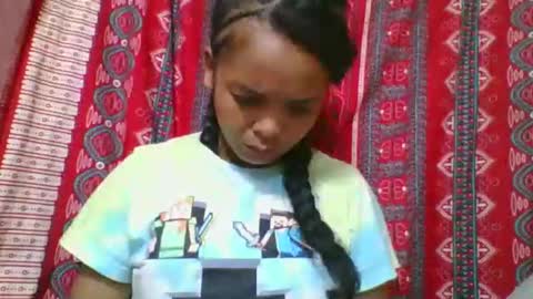 Snapshot of rosia685234 chatting on May 2026 02:31:02 AM rosia685234 online show from May 2026 02:31:02 AM