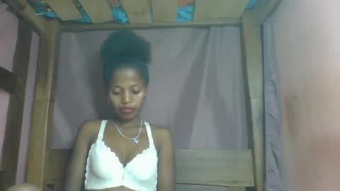 rosia online show from February 2025 05:52:01 AM