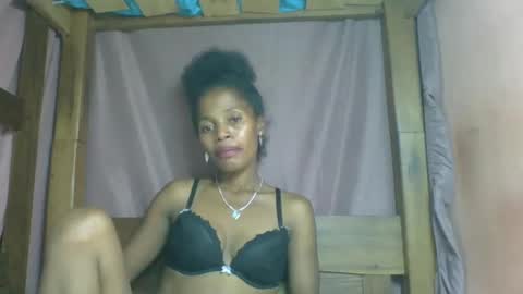 rosia online show from February 2025 10:53:02 PM