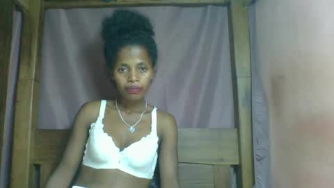 rosia online show from February 2025 12:54:02 AM