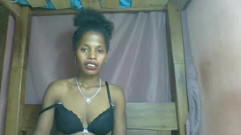 rosia online show from February 2025 10:17:02 PM