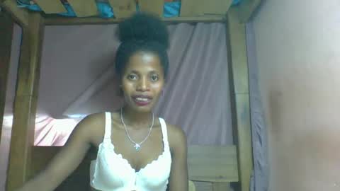 rosia online show from March 2025 05:38:01 PM