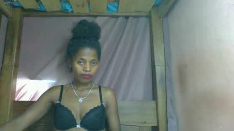 rosia online show from March 2025 08:42:02 PM