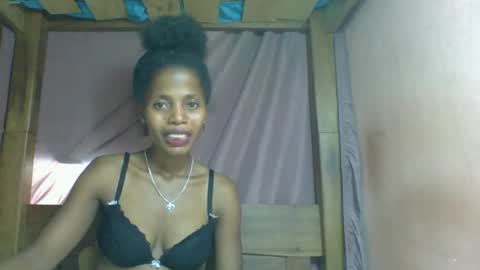 rosia online show from March 2025 11:47:02 PM