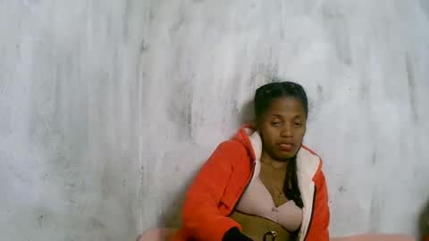 rosia online show from September 2025 11:05:02 PM