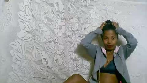 rosia online show from September 2025 08:25:01 PM